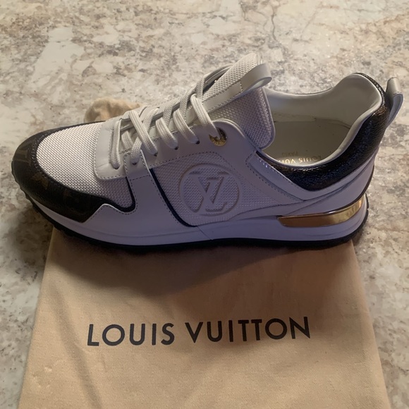 Louis Vuitton sneakers - Picture 2 of 8